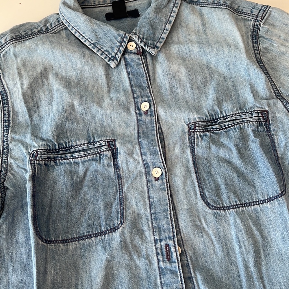 GAP denim button down - Picture 3 of 6